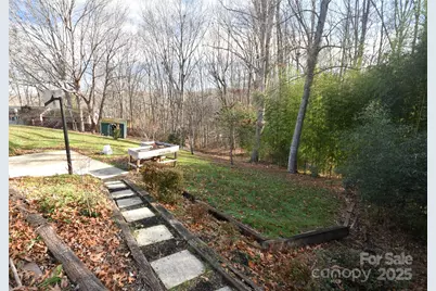 119 Pleasant Hill Circle, Waynesville, NC 28786 - Photo 9