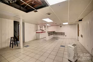 119 Pleasant Hill Cir, Waynesville, NC 28786 - Photo 37