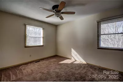 119 Pleasant Hill Circle, Waynesville, NC 28786 - Photo 23