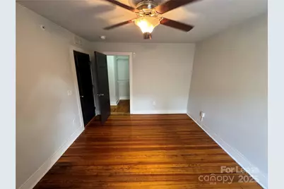 102 W Second Avenue #106, Gastonia, NC 28052 - Photo 5