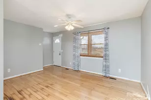 5057 Howard Gap Rd, Flat Rock, NC 28731 - Photo 3