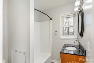 5057 Howard Gap Rd, Flat Rock, NC 28731 - Photo 21