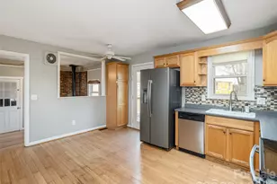 5057 Howard Gap Rd, Flat Rock, NC 28731 - Photo 9