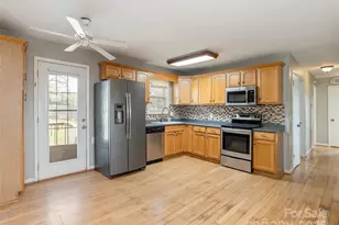 5057 Howard Gap Rd, Flat Rock, NC 28731 - Photo 5