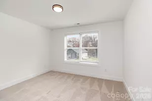 208 James St, Kannapolis, NC 28083 - Photo 7