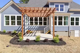 4265 Candlewood Dr, Sherrills Ford, NC 28673 - Photo 33