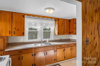 123 Industrial Boulevard, Morganton, NC 28655 - Photo 7