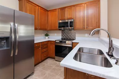 2721 Grain Mill Lane, Charlotte, NC 28214 - Photo 7