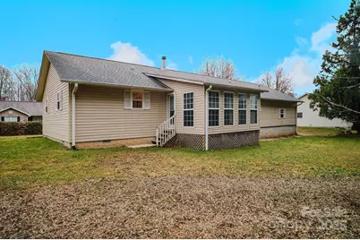 13 Cameron Drive, Etowah, NC 28729 - Photo 5