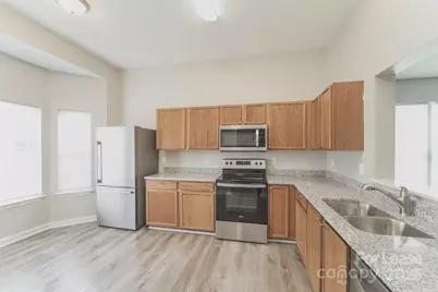 524 Lightspun Lane, Charlotte, NC 28216 - Photo 7