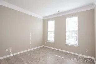 10209 Fairbourne Ct, Charlotte, NC 28269 - Photo 9