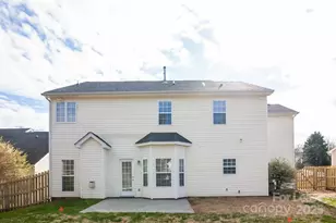 10209 Fairbourne Ct, Charlotte, NC 28269 - Photo 15