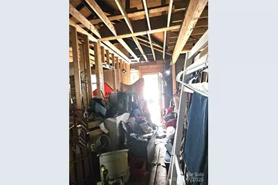 901 W 5th Avenue, Gastonia, NC 28052 - Photo 17