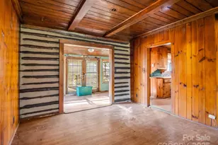 541 Broadway St, Hendersonville, NC 28739 - Photo 23