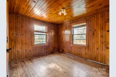 541 Broadway Street, Hendersonville, NC 28739 - Photo 29