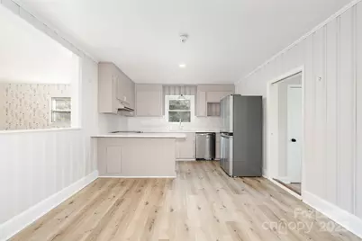 7726 Wallace Lane, Charlotte, NC 28212 - Photo 5