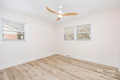 7726 Wallace Lane, Charlotte, NC 28212 - Photo 13