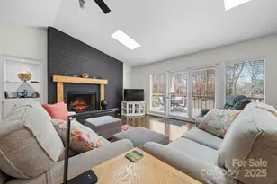 515 N Shore Dr, Hickory, NC 28601 - Photo 15