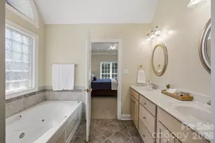 1740 30th Ave Dr NE, Hickory, NC 28601 - Photo 19