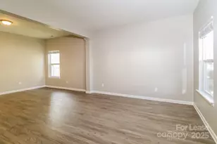 10901 Slalom Hill Rd, Charlotte, NC 28278 - Photo 5