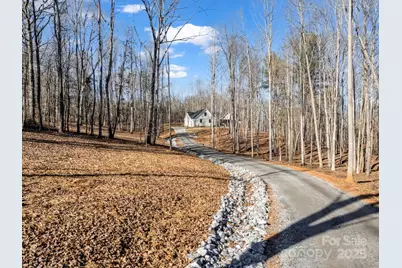 135 Hilltop Street, Morganton, NC 28655 - Photo 3