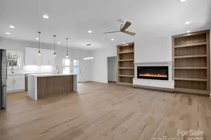 135 Hilltop St, Morganton, NC 28655 - Photo 9