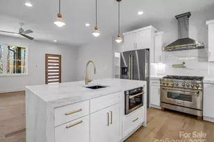 135 Hilltop St, Morganton, NC 28655 - Photo 13