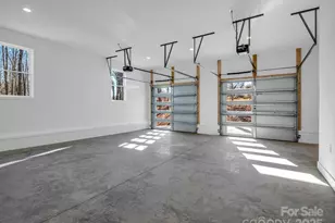 135 Hilltop St, Morganton, NC 28655 - Photo 39