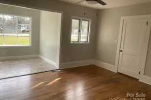 107 L R Smith Ave, Hendersonville, NC 28791 - Photo 3