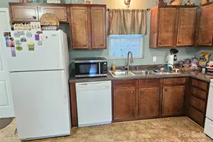 951 Cypress Ct NW, Lenoir, NC 28645 - Photo 5