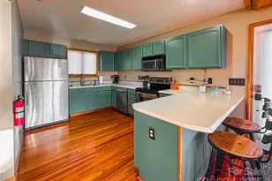 114 Spruce Hollow Rd, Beech Mountain, NC 28604 - Photo 13