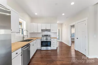 457 Blue Ridge Drive N, Marion, NC 28752 - Photo 7