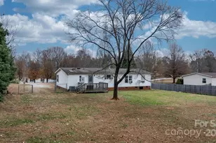 157 Broad Meadow Dr, Statesville, NC 28677 - Photo 19