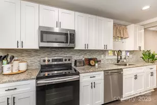 5122 Fair Wind Ln, Charlotte, NC 28212 - Photo 17