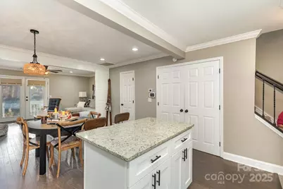 5122 Fair Wind Lane, Charlotte, NC 28212 - Photo 11