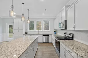 4780 Selhurst Dr, Fort Mill, SC 29707 - Photo 7