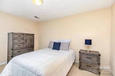 9712 St Vincent Lane, Charlotte, NC 28277 - Photo 11