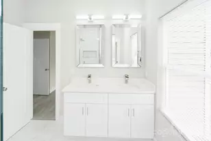 3806 Freedom Dr, Charlotte, NC 28208 - Photo 17