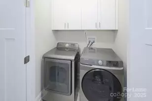 3806 Freedom Dr, Charlotte, NC 28208 - Photo 23