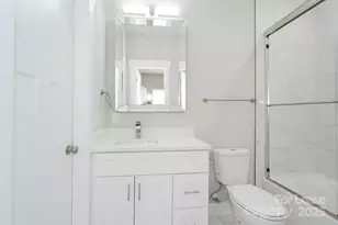 3806 Freedom Dr, Charlotte, NC 28208 - Photo 13