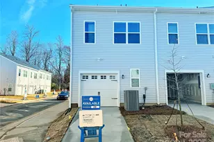 7005 Alpharetta St, Charlotte, NC 28216 - Photo 3