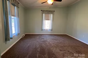 5504 Hillsdale St, Fort Lawn, SC 29714 - Photo 9