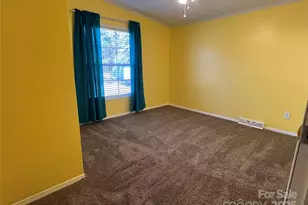 5504 Hillsdale St, Fort Lawn, SC 29714 - Photo 13