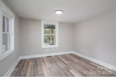 926 Howard Avenue, Gastonia, NC 28054 - Photo 9