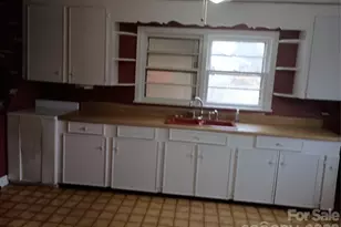 1303 W Dixon Blvd, Shelby, NC 28152 - Photo 19