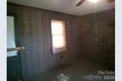 1303 W Dixon Boulevard, Shelby, NC 28152 - Photo 5