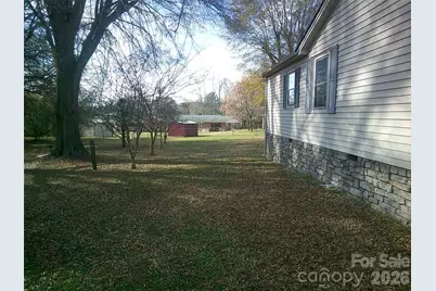 1303 W Dixon Boulevard, Shelby, NC 28152 - Photo 25