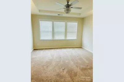 5810 Coulee Lane, Charlotte, NC 28215 - Photo 9