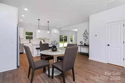 1835 Shannonhouse Drive, Charlotte, NC 28215 - Photo 9