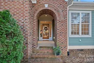 21307 Island Forest Dr, Cornelius, NC 28031 - Photo 3
